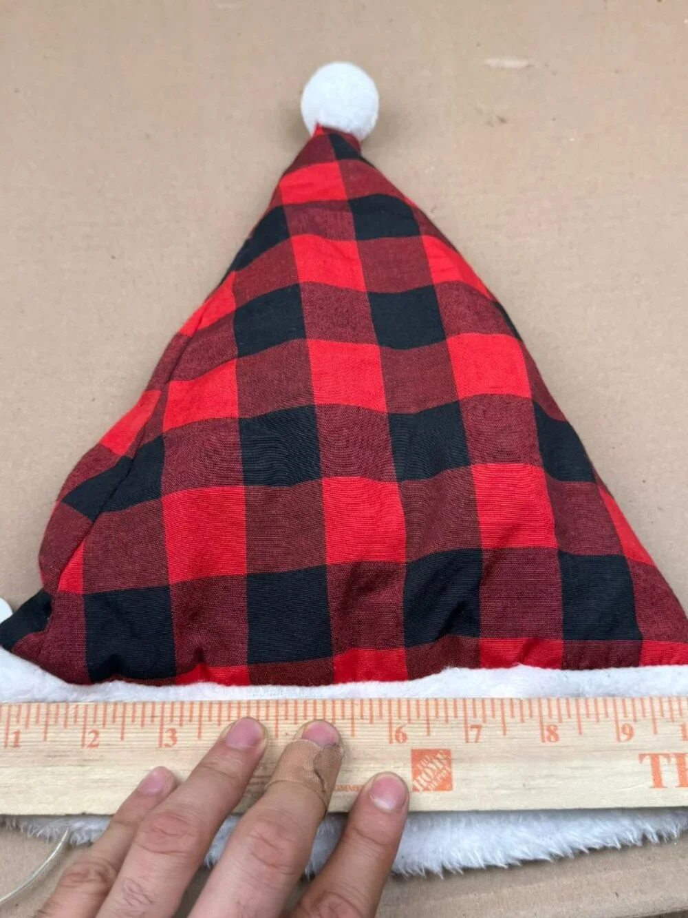 Light Up Christmas Santa Hat Red Black Buffalo Plaid Fuzzy Trim Holiday Festive